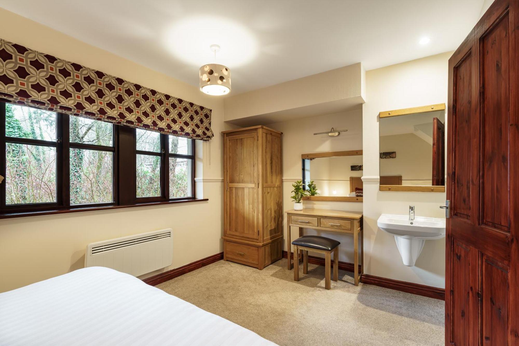 2 Bedroom Lake District Cottage At Windermere Marina Village Bowness-on-Windermere Dış mekan fotoğraf